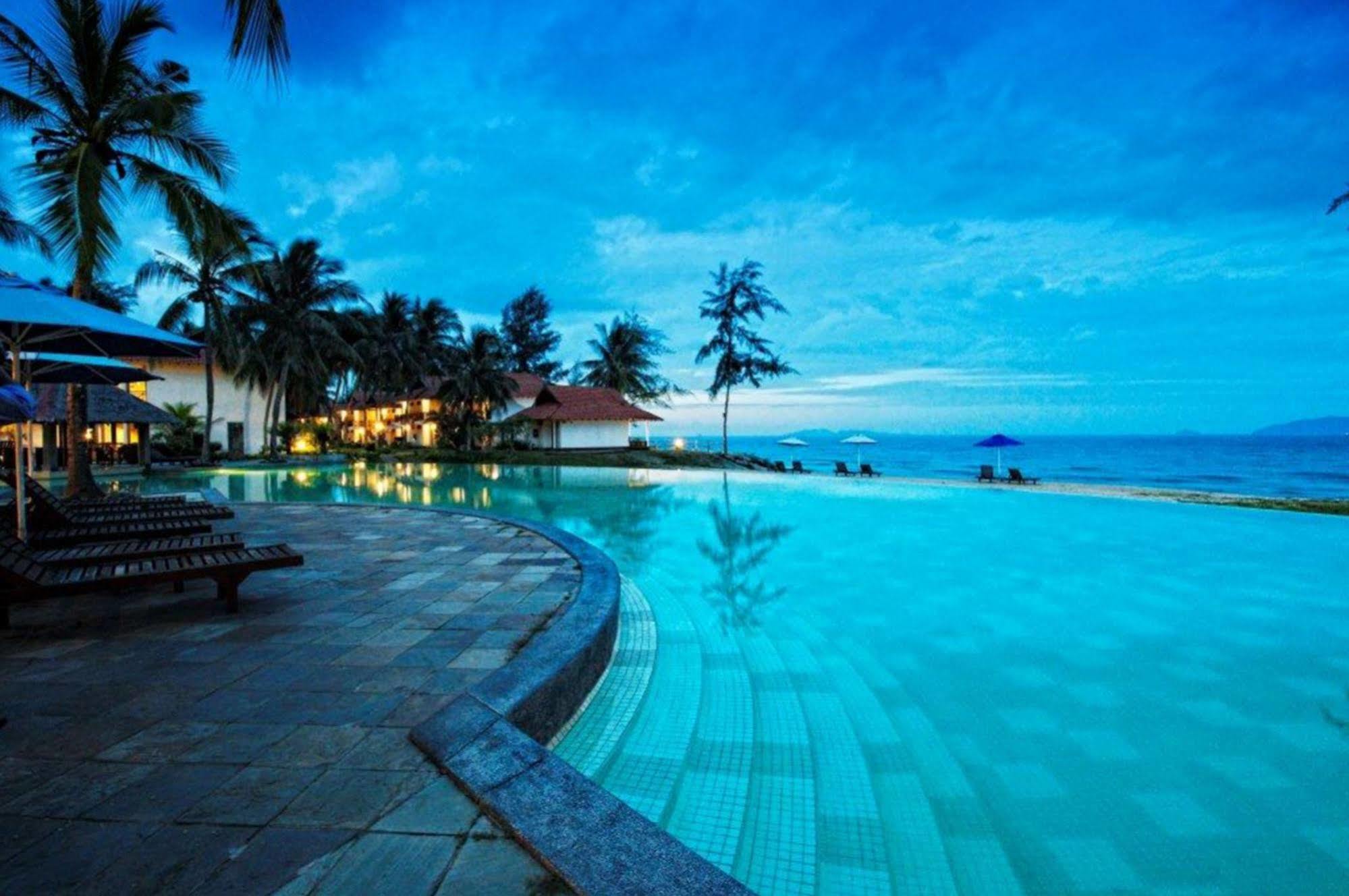 Sutra Resort, Terengganu Resor 3*